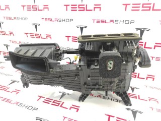 прочая запчасть, ориг. номер 6007378-00-G, Tesla Model X 2015-2021