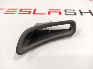 Рамка ремня безопасности, стойка С правая, ориг. номер 1494613-79-B, Tesla Model Y 2020-2026