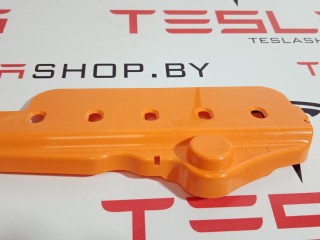 Изолятор основной батареи, ориг. номер 1097354-00-E, Tesla Model 3 2017-2021