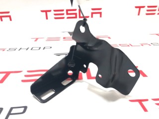 Кронштейн сиденья 2-го ряда правый, ориг. номер 1006863-00-B, Tesla Model S 2016-2021
