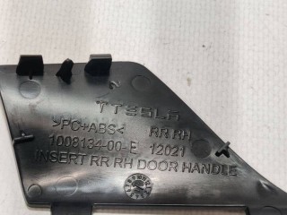 Заглушка обшивки (карты) двери, ориг. номер 1008134-00-E, Tesla Model S 2016-2021