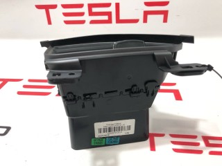 прочая запчасть, ориг. номер 6007628-00-C, 1061733-00-B, 1096879-00-A, Tesla Model X 2015-2021