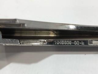 Накладка люверсы, ориг. номер 1049609-00-F, Tesla Model X 2015-2021