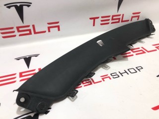 Накладка гриля бампера переднего верхняя, ориг. номер 1047021-00-E, Tesla Model X 2015-2021