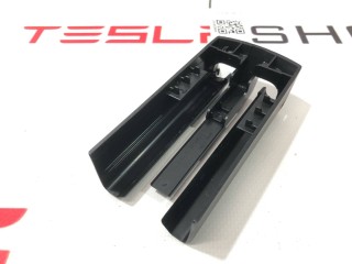 прочая запчасть, ориг. номер 1051476-00-A, Tesla Model S 2012-2016