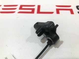 прочая запчасть, ориг. номер 1036761-00-A, Tesla Model 3 2017-2021