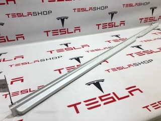 Молдинг накладки порога, ориг. номер 1012215-00-G, Tesla Model S 2016-2021