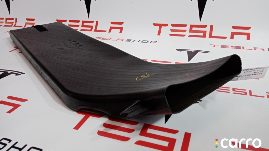 1090896-00-A Воздуховод системы вентиляции Tesla Model X 2020г. - фото №1