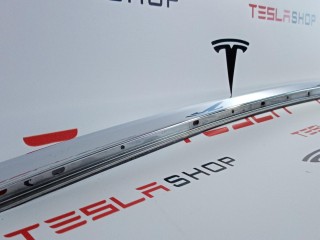 Молдинг подъемной задней двери, ориг. номер 1032250-00-J, 1032250-00-H, Tesla Model X 2015-2021