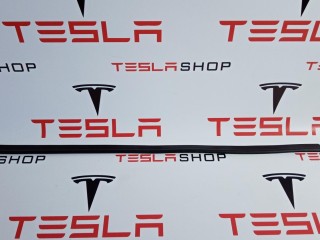 Уплотнитель подъемной задней двери, ориг. номер 1069010-00-C, 1069010-00-B, Tesla Model X 2015-2021