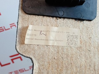 Ковровое покрытие заднего багажника (заднее), ориг. номер 1056217-00-G, Tesla Model X 2015-2021
