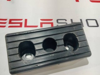 Опора под домкрат (подушка), ориг. номер 1009124-00-C, Tesla Model S 2016-2021