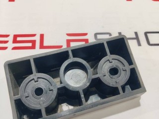 Опора под домкрат (подушка), ориг. номер 1009124-00-C, Tesla Model S 2016-2021