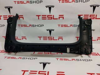 Накладка стекла, подъемной задней двери, ориг. номер 1051545-07-I, Tesla Model X 2015-2021