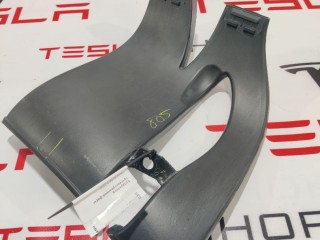 Воздуховод противотуманной фары, ориг. номер 1043929-00-E, Tesla Model X 2015-2021