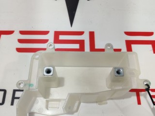 Крышка пиропатрона основной батареи, ориг. номер 1055495-00-B, Tesla Model S 2016-2021