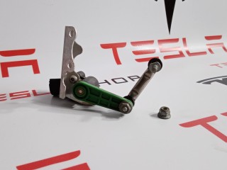 Датчик уровня пневмоподвески, ориг. номер 6006514-00-B, Tesla Model S 2012-2016