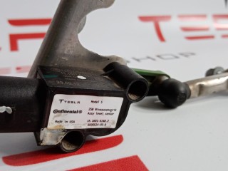 Датчик уровня пневмоподвески, ориг. номер 6006514-00-B, Tesla Model S 2012-2016