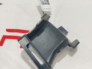 Кронштейн воздуховода противотуманной фары, ориг. номер 1056248-00-D, Tesla Model X 2015-2021
