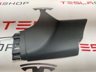 Накладка дверного порога, ориг. номер 1050365-00-E, Tesla Model X 2015-2021