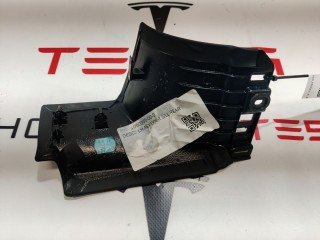 Накладка дверного порога, ориг. номер 1050365-00-E, Tesla Model X 2015-2021