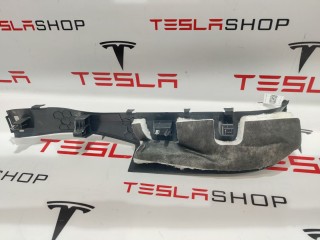 Накладка стойки А, ориг. номер 1496514-00-A, 1035963-00-C, Tesla Model X 2015-2021