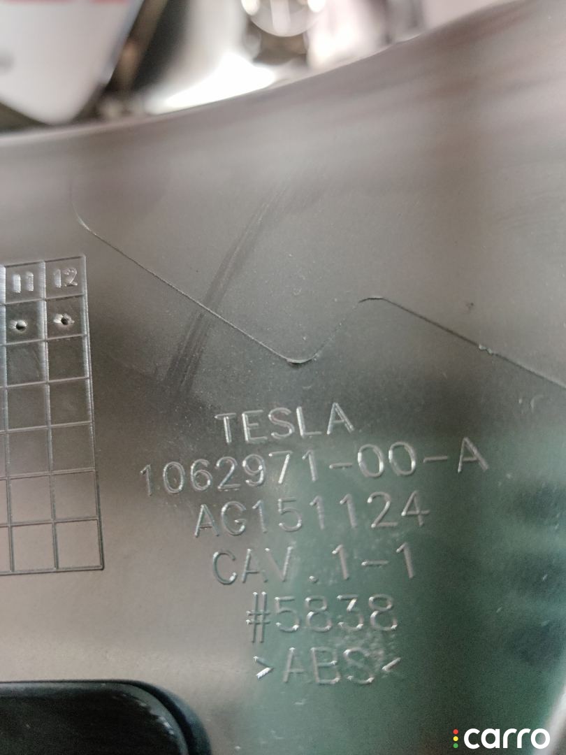 Накладка хромированная 2-го ряда сидения Tesla Model X 2015-2021, 1062971-00-A, фото 4