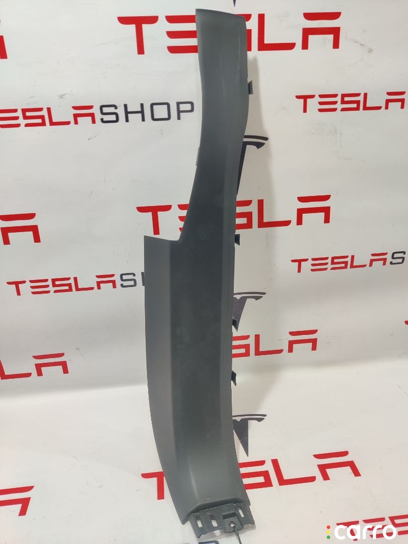 1035965-00-C, 1496508-00-A Накладка стойки А Tesla Model X 2016г. - фото №1