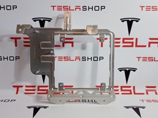Кронштейн блока управления люком, ориг. номер 1013496-00-E, Tesla Model S 2012-2016