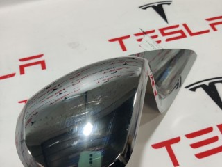 Накладка хромированная 2-го ряда сидения, ориг. номер 1062962-00-B, Tesla Model X 2015-2021