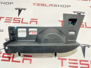 Накладка центральной панели, ориг. номер 1035563-00-C, 1054822-00-A, Tesla Model X 2015-2021
