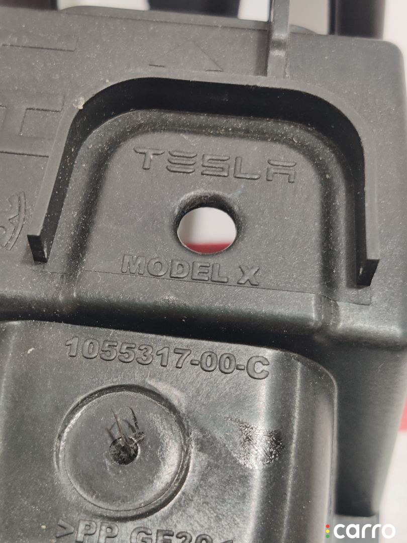 Кронштейн внешний сидений 2-го ряда Tesla Model X 2015-2021, 1055317-00-C, фото 2