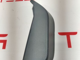 Крышка фонаря багажника, ориг. номер 1058812-00-B, Tesla Model X 2015-2021
