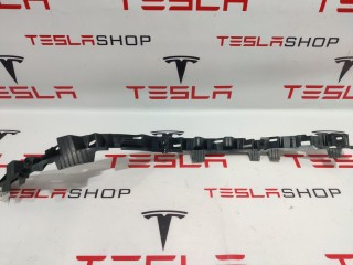 Кронштейн внутренний стойки C, ориг. номер 1079765-00-C, 1053725-00-B, Tesla Model X 2015-2021