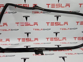 Уплотнитель проема дверного, ориг. номер 6009586-00-I, Tesla Model S 2012-2016