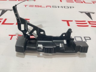 прочая запчасть, ориг. номер 1051825-00-B, 1056083-00-C, Tesla Model X  [рестайлинг] 2021-2026