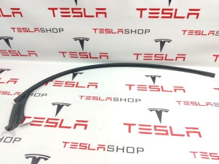 Уплотнитель проема дверного, ориг. номер 1032147-00-C, Tesla Model X 2015-2021