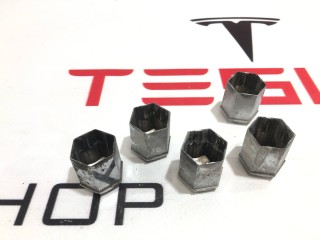 Колпачек колесной гайки, ориг. номер 1027010-00-B, 1027010-02-A, Tesla Model X 2015-2021