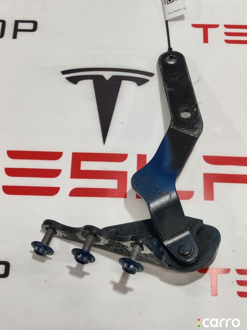 Петля амортизаторов подъемной задней двери Tesla Model X 2015-2021, 1037933-00-H, фото 3