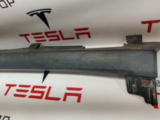 Накладка порога рокерной панели, ориг. номер 1035096-00-D, 1034218-00-B, Tesla Model X 2015-2021