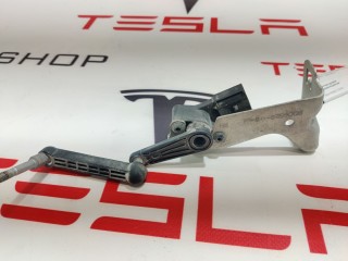 прочая запчасть, ориг. номер 6006526-00-B, 1027976-00-A, Tesla Model X 2015-2021