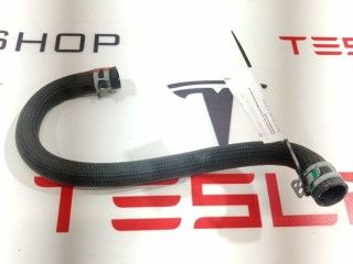 Шланги охлаждающей жидкости, ориг. номер 1060985-00-C, 1032197-00-G, Tesla Model X 2015-2021