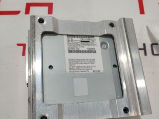 прочая запчасть, ориг. номер 1004787-01-D, 1052323-00-B, Tesla Model S 2012-2016