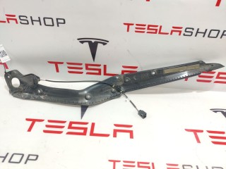 прочая запчасть, ориг. номер 1037560-00-F, Tesla Model X  [рестайлинг] 2021-2026