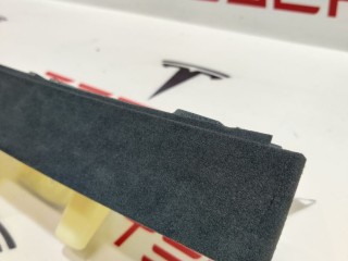 Накладка подъемной задней двери, ориг. номер 1055049-02-D, Tesla Model X 2015-2021