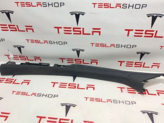 Накладка стойки А, ориг. номер 1035939-06-G, Tesla Model X 2015-2021