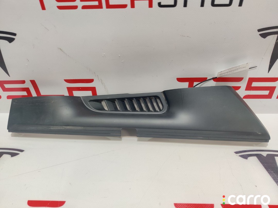 Накладка декоративная основания сидений 1-го ряда Tesla Model X 2015-2021, 1100675-00-D, фото 1