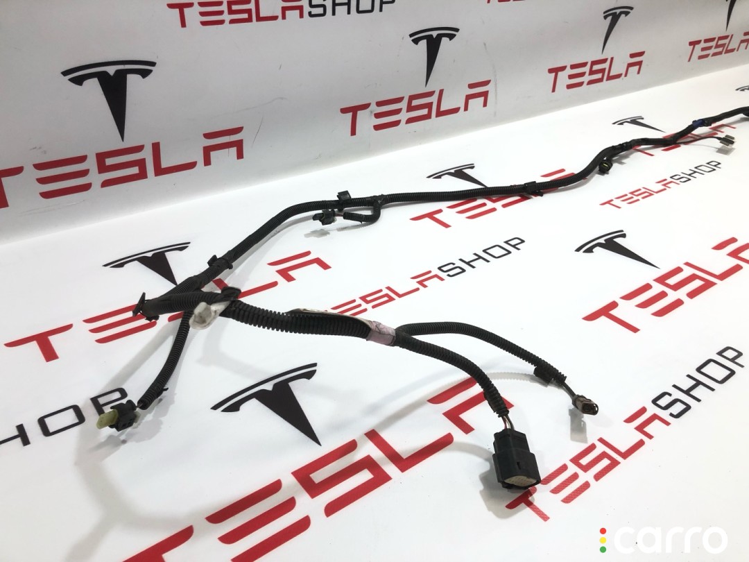 1032435-00-G, 1063323-00-C Электропроводка бампера Tesla Model X 2019г. - фото №4