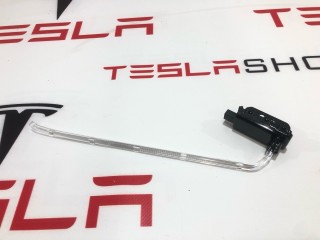 подсветка, ориг. номер 1601945-L1-B, 1563041-00-K, 1563050-01-B, Tesla Model S 2-й рест 2021-2026