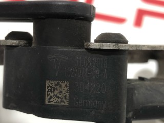 Датчик уровня пневмоподвески, ориг. номер 6006523-00-B, 1027971-00-A, Tesla Model X 2015-2021